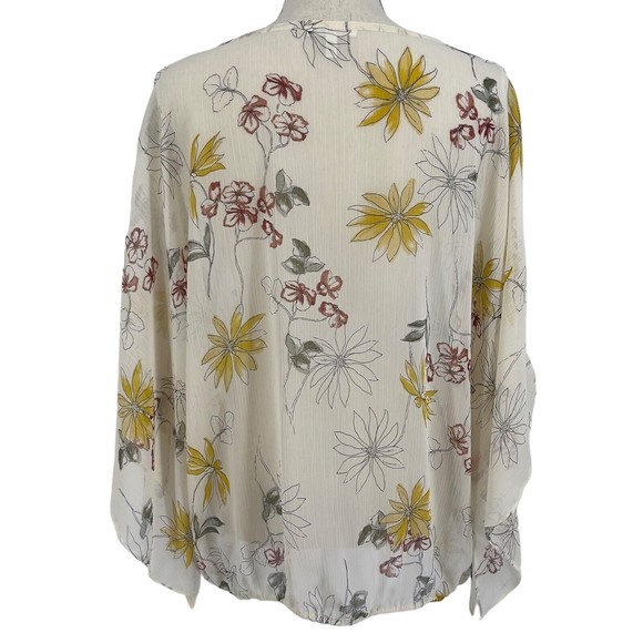 Maurices Womens Plus Size 0 Kimono Top 14W Sheer Floral Print Lace Up V Neck - Picture 2 of 13